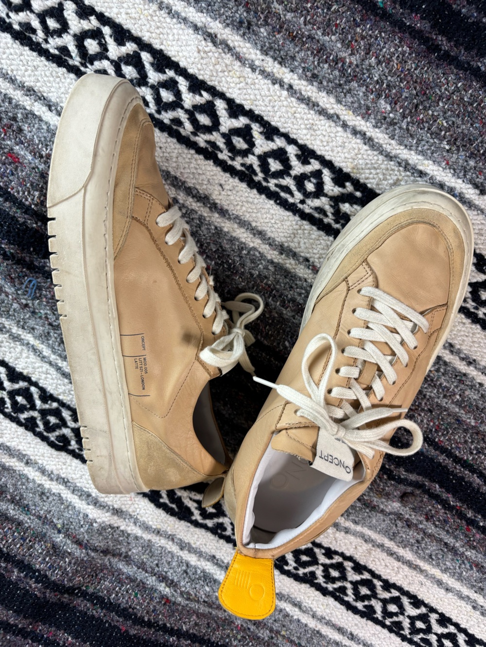 Oncept London Sneakers in Latte Leather Size 8.5 Womens Shoe
